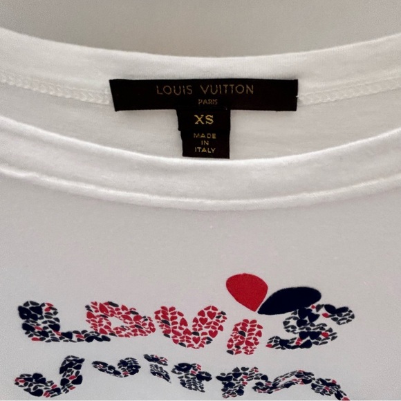 Louis Vuitton White Sheer T-Shirt LV Logo Navy Red Heart XS Made in Italy - Picture 3 of 7